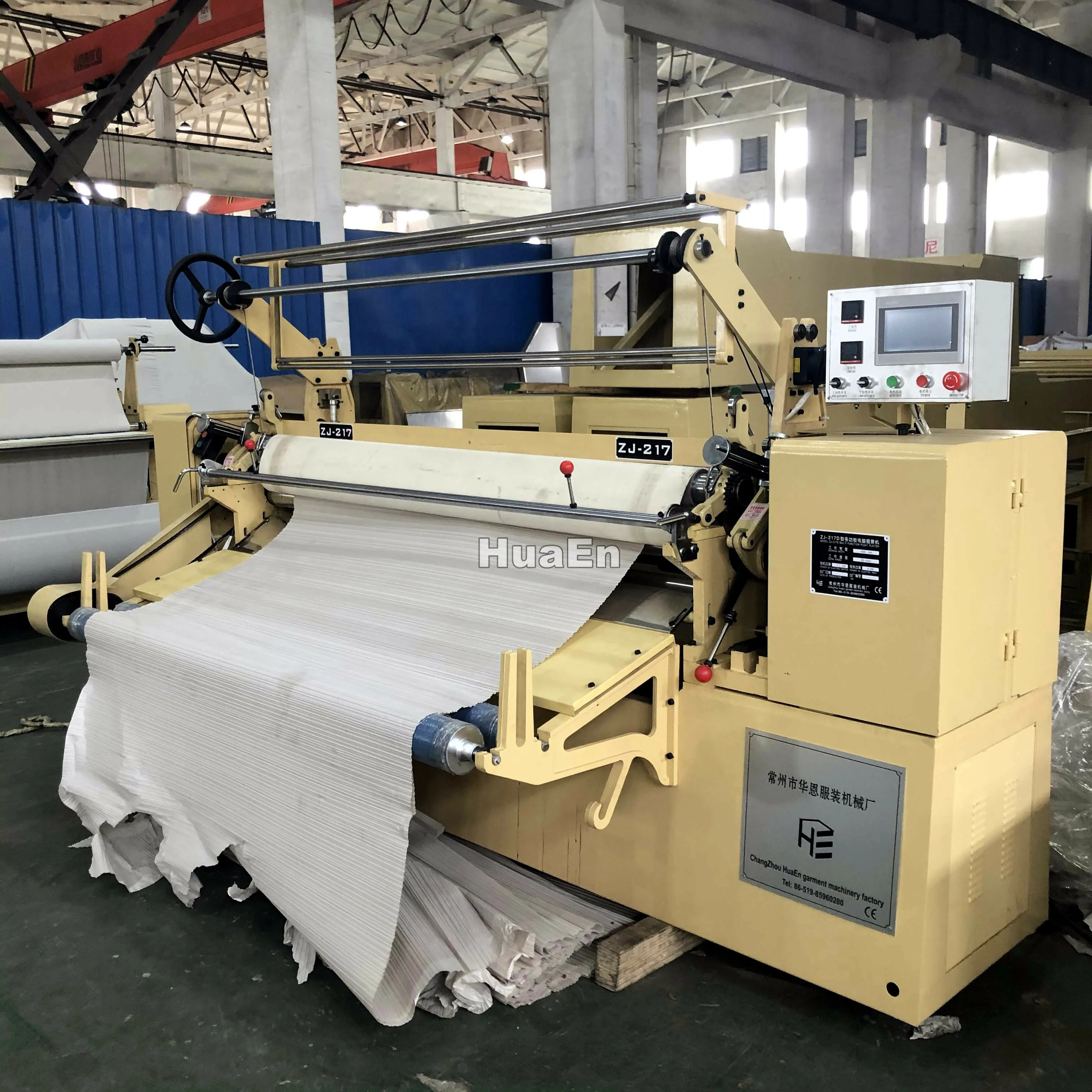 Складной полуавтоматический складной нож с компьютерным управлением Changzhou Huaen Fabric Plc предоставляется 1300 кг