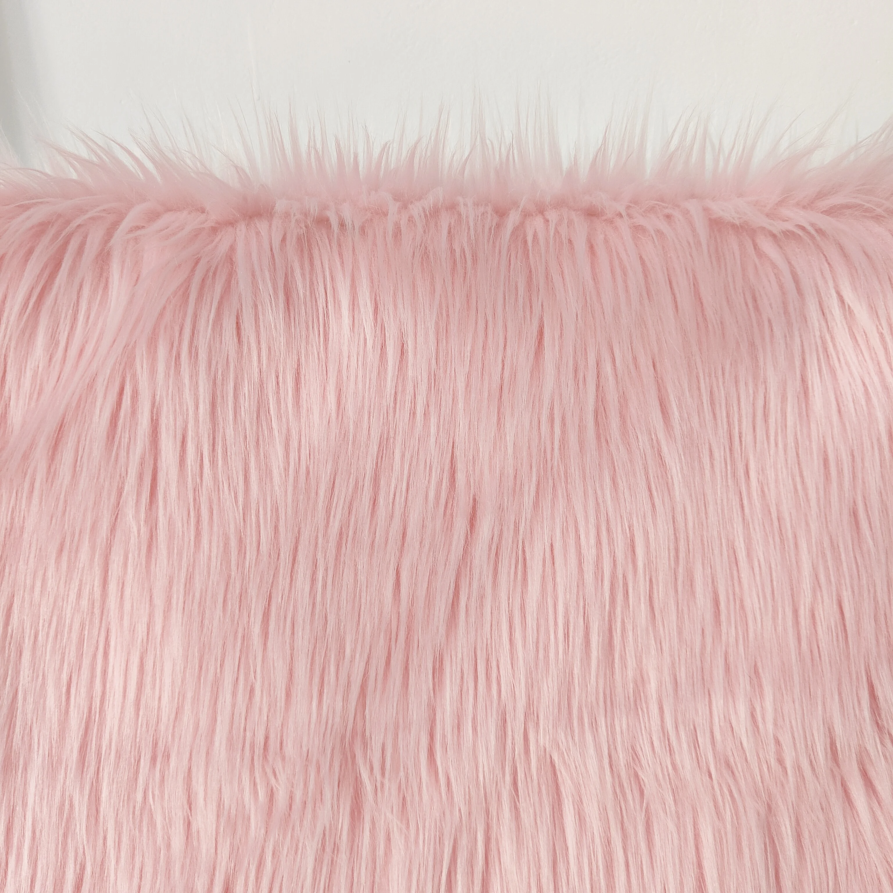 Fluffy Shaggy Long Pile Fur Faux Fur Fabric for Toys Costumes