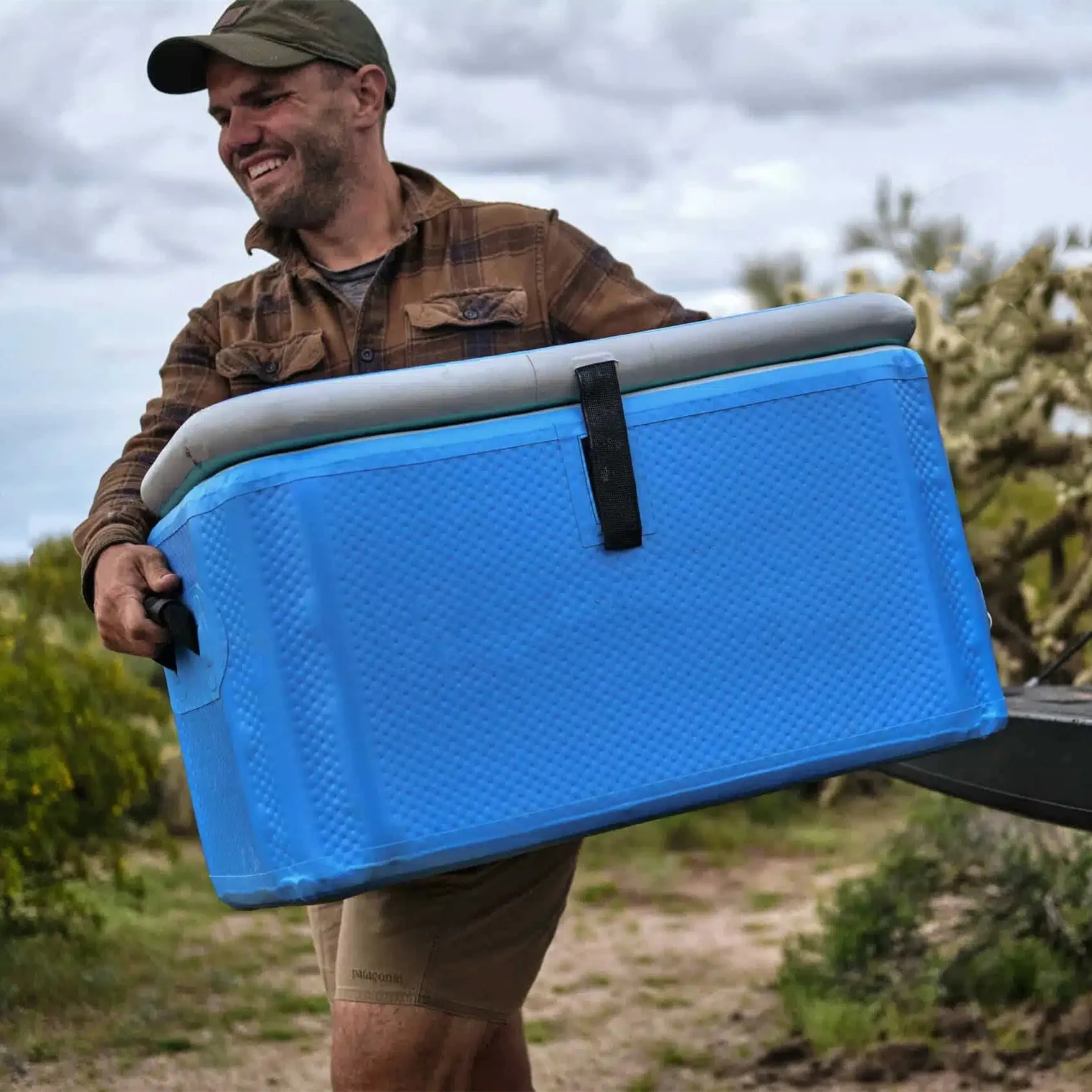 Inflatable drop stitch Outdoor Portable fish packing box ice insulated ice chest cooler box