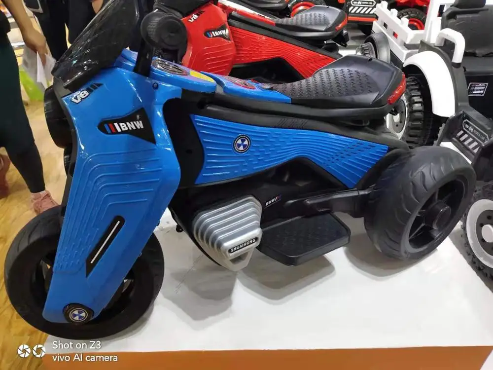 2022 new fashion chinese factory price  ride on kids 6v electric motorcycle toys