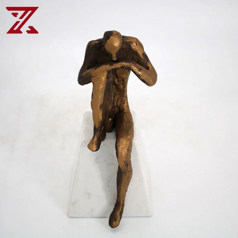 Factory made european luxury metal crafts accessories figure sculpture ornaments for home decoration