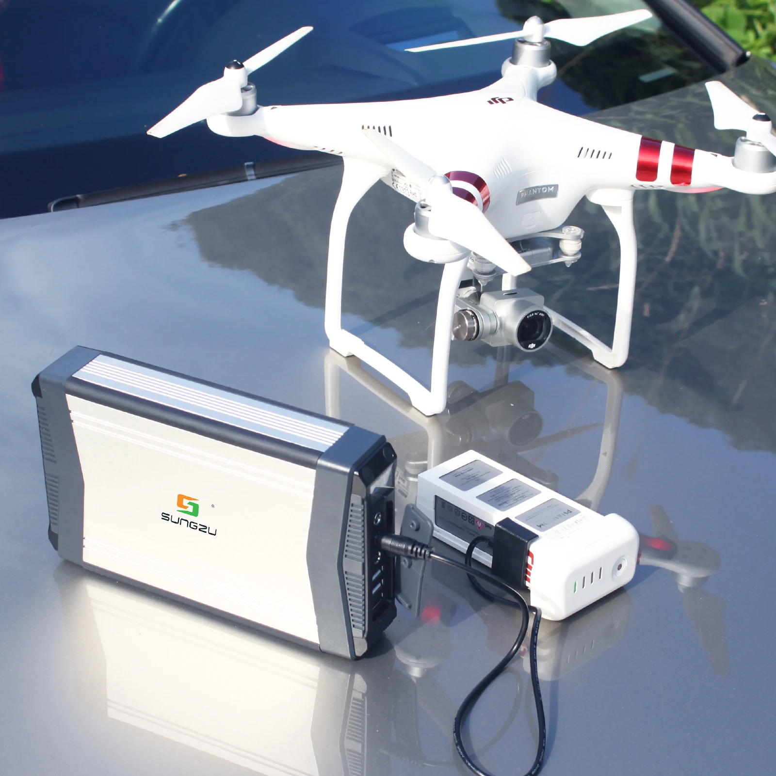 Solar Cell Small Size  52000mAh All in One  Solar Power Station Rechargeable Lithium 200W  Backup Power Source