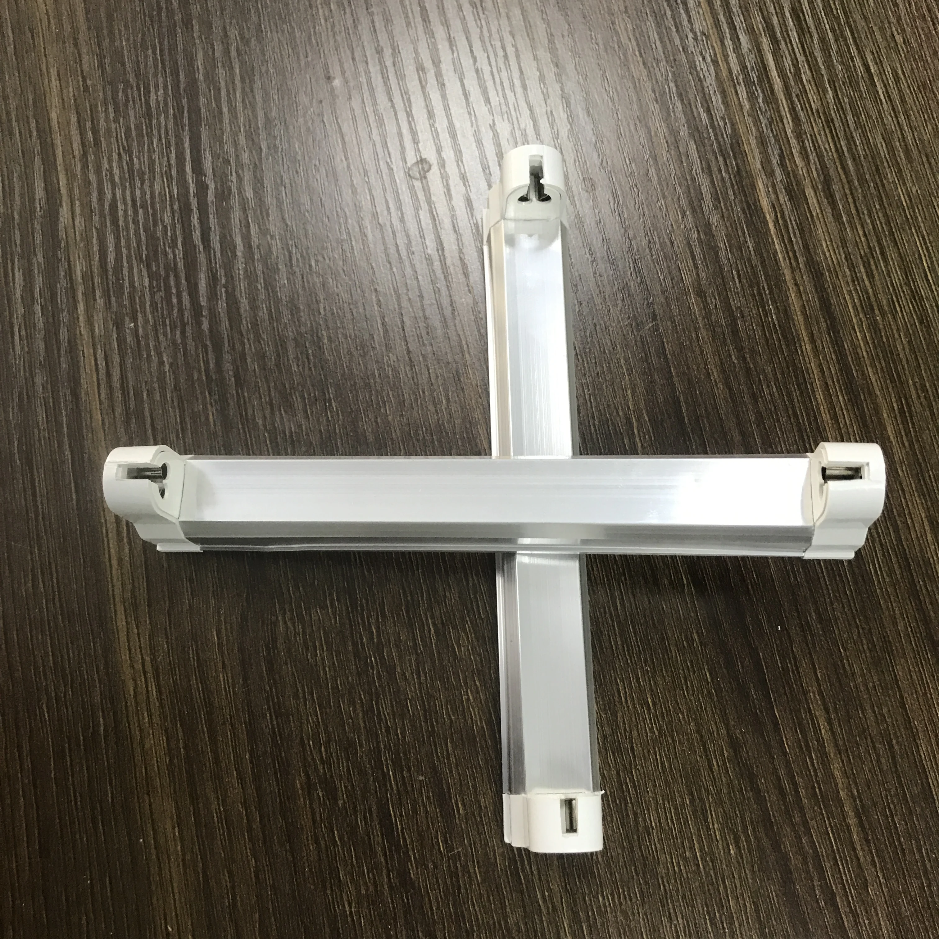 T5 4W 6W 8W   tube fixture  germicidal UVC 254NM    with ballast plug lamp electronic lighting