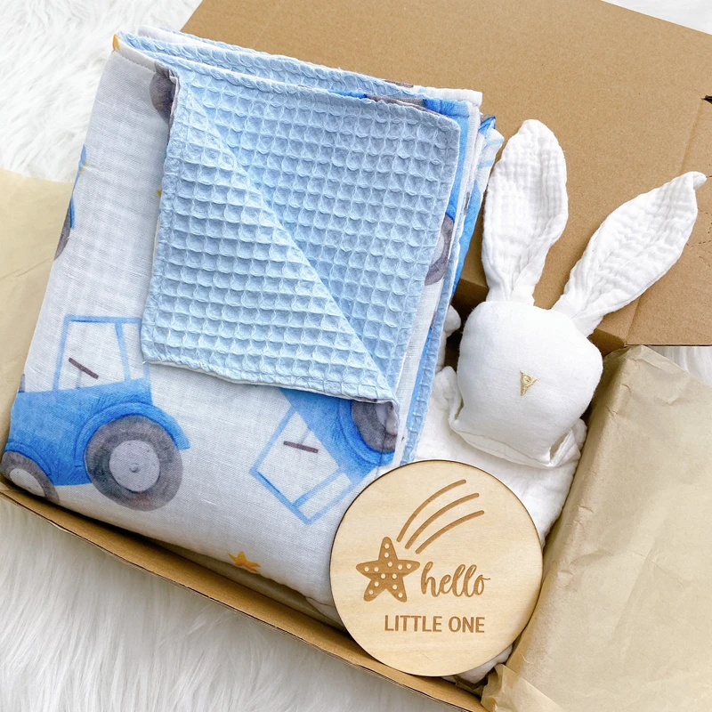 Customized Design Waffle Cotton Muslin Swaddle Blanket Set 100%GOTS Cotton Baby Swaddle Muslin Blanket Gift Set