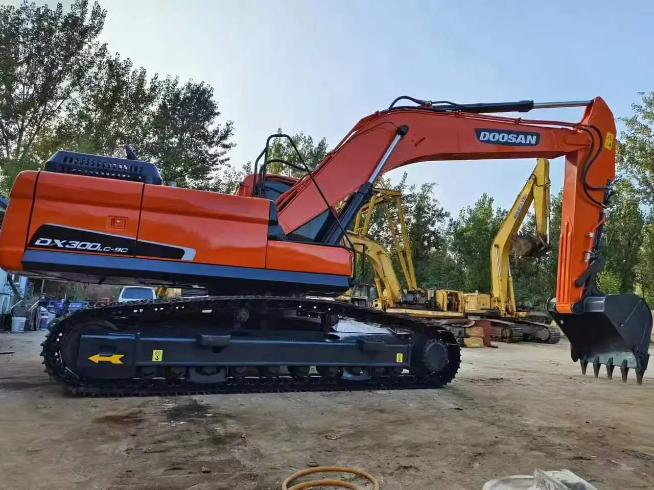 Купить Экскаватор Дусан 300