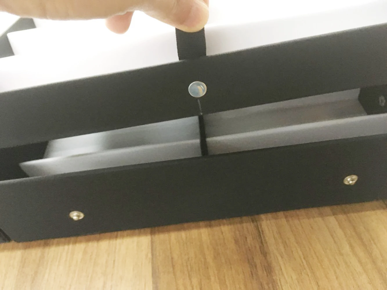 
64 pieces optical frame high quality ready stock portable packaging eyeglasses display cases Glasses Suitcase 