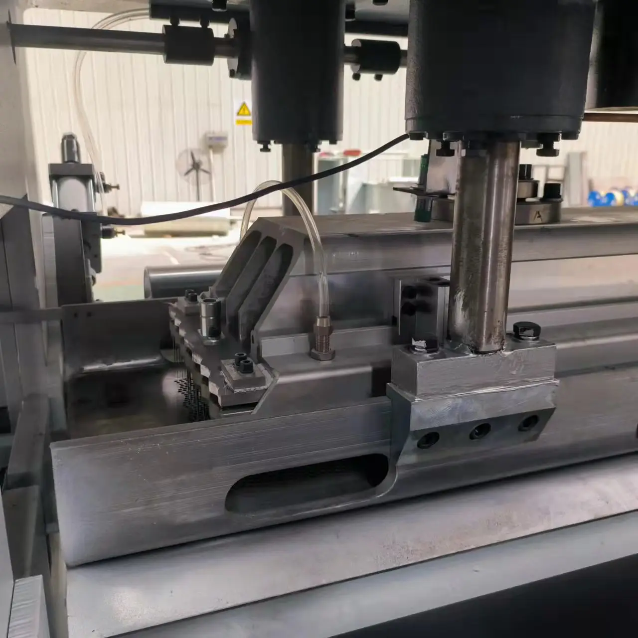 High middle speed nonwoven automatic needle punched Punching punch carpet machine machines Production Line