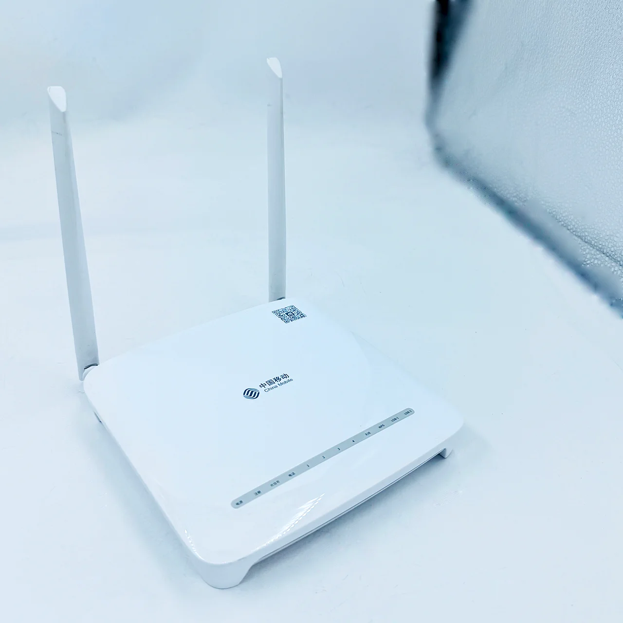 H2-2  1GE+3FE+2.4G/5G wifi H2-2 xpon onu 5dbi english interface DUAL BAND