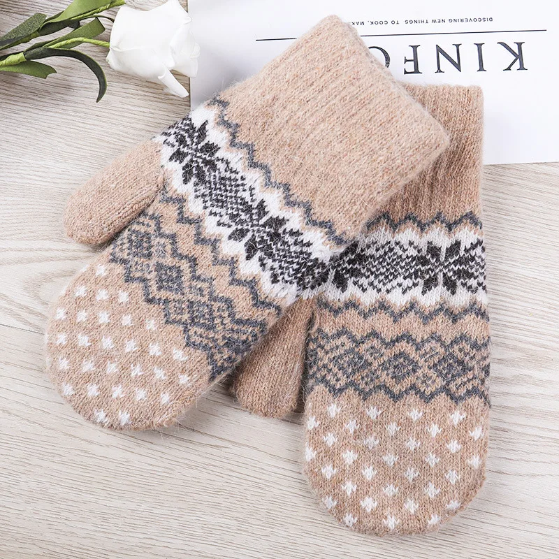 Ready to Ship Wholesale Wool Lady Winter Mittens Snow Pattern Winder Girl Warm Mittens