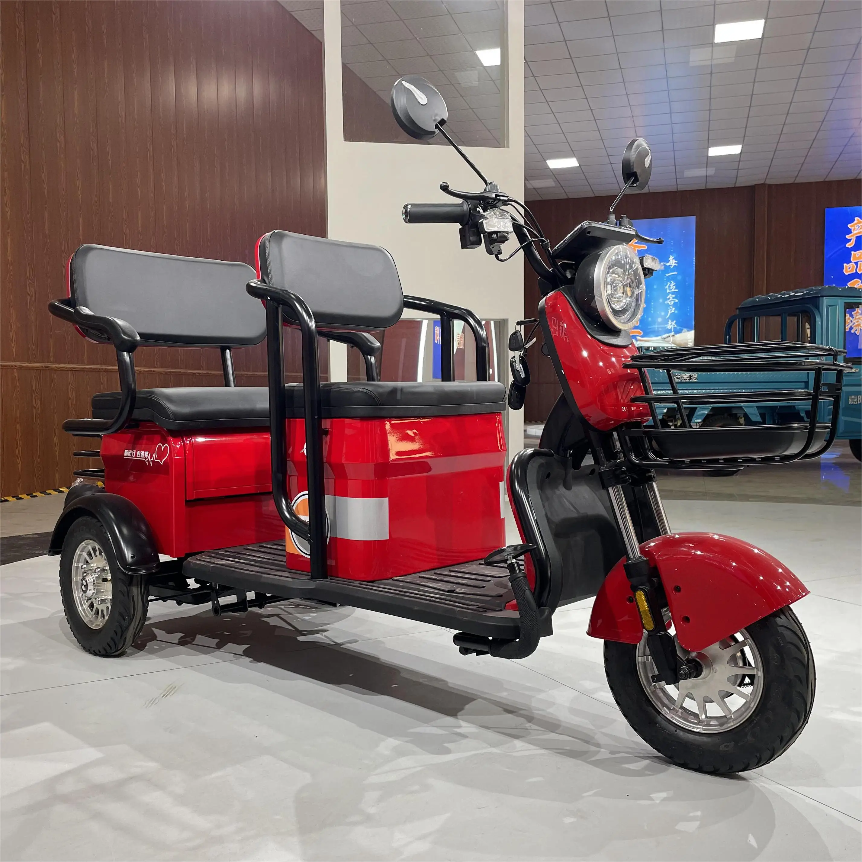 XXX6 China E-Rickshaw Three Wheeler Tuk Tuk Adult Pedicab E Rickshaw Electric Tricycle for Seniors