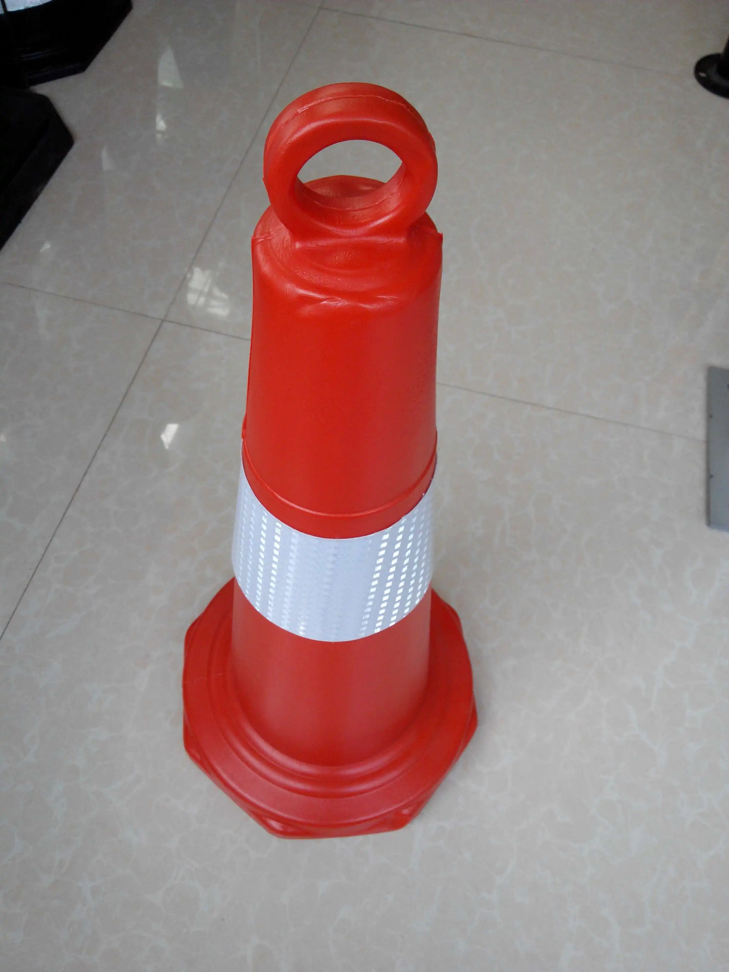 Road cone PE 680mm Small sand bottom ring cone safety warning reflective Emergency traffic Road cone