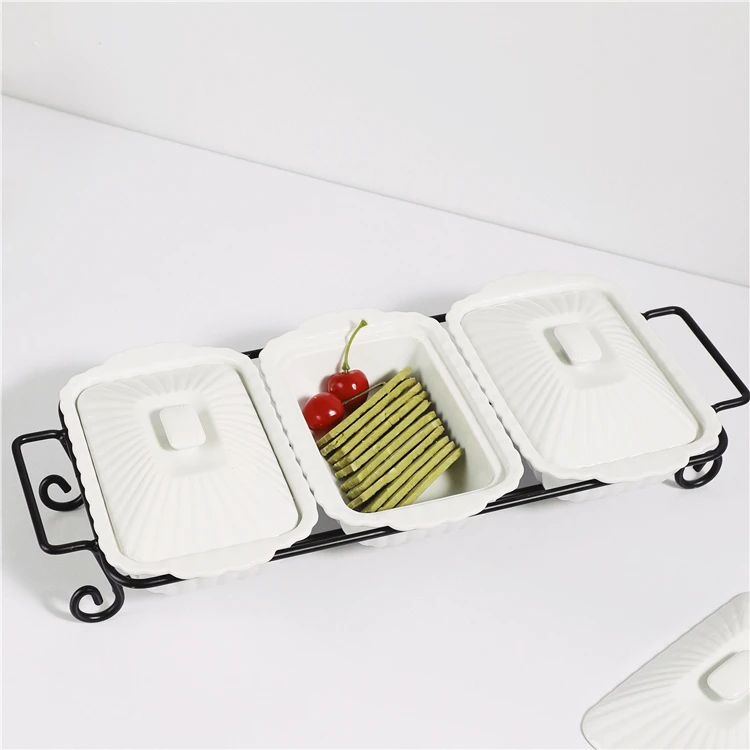 Оптовая продажа, прочная фарфоровая сервировочная миска для закусок с 3 отделениями на заказ, с железной подставкой