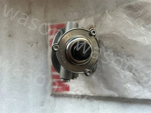 Корпус топливного фильтра SK200-8 0701-0074 R90P FS1242 23300-E0470