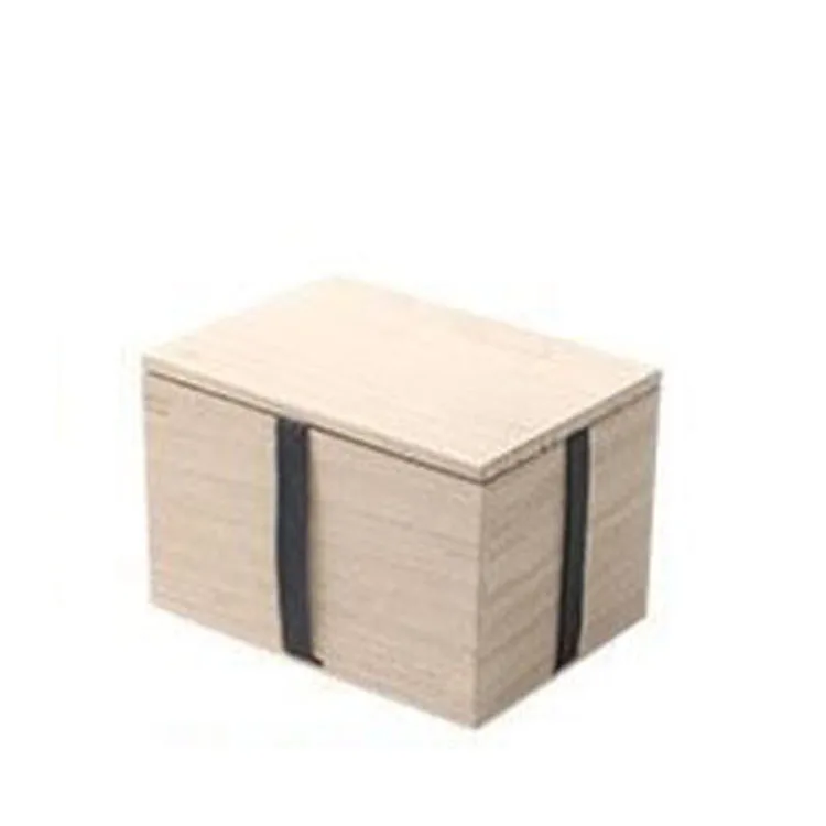 
Hot Selling Pet Supplies Cat 18*13*11.5cm Factory Whosale Wooden Pet Urns Accept Color And Size Customization 