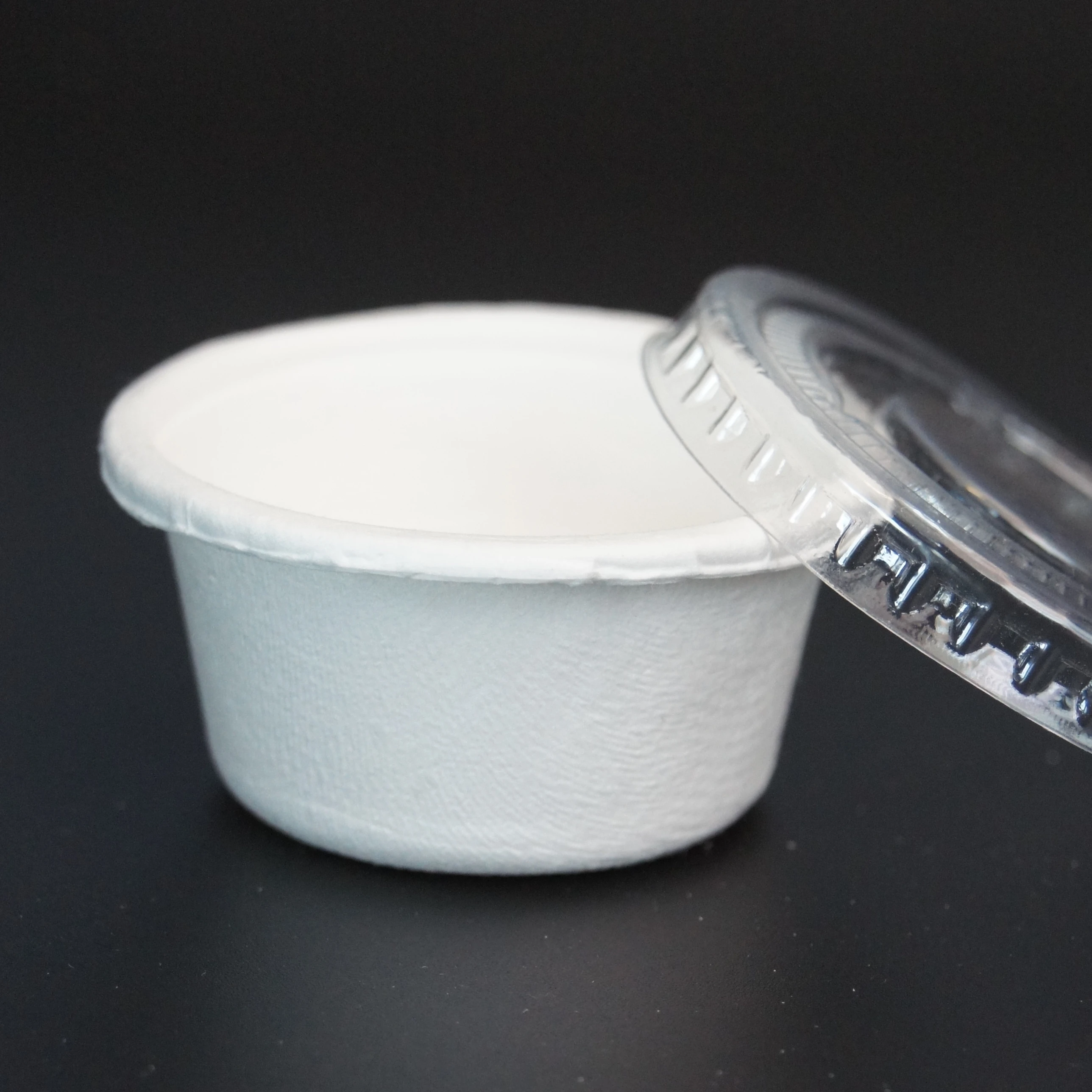 Biodegradable sugarcane bagasse cup custom logo disposable paper cups pla lining hot selling Amazon cups with lids