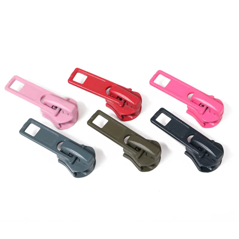 Plastic Zipper Factory Wholesale 5g Zipper Slider 5 Metal Puller Slider Auto Lock Zipper Slider For Clothing Plastic Puller