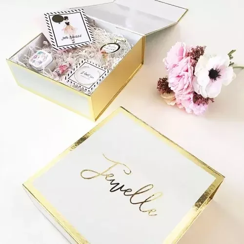 Luxury Custom Birthday Party Gift Packaging Favor Set Box Sweet Bridesmaid Proposal Wedding Favor Boxes