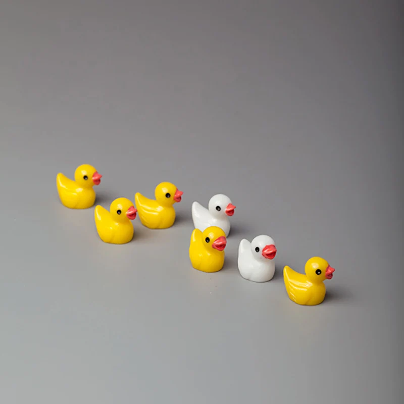 Resin figurineFairy Garden Miniatures,duck ,  Animal Model Figures, DIY Terrarium & Doll house Decor, Moss Landscape Accessories