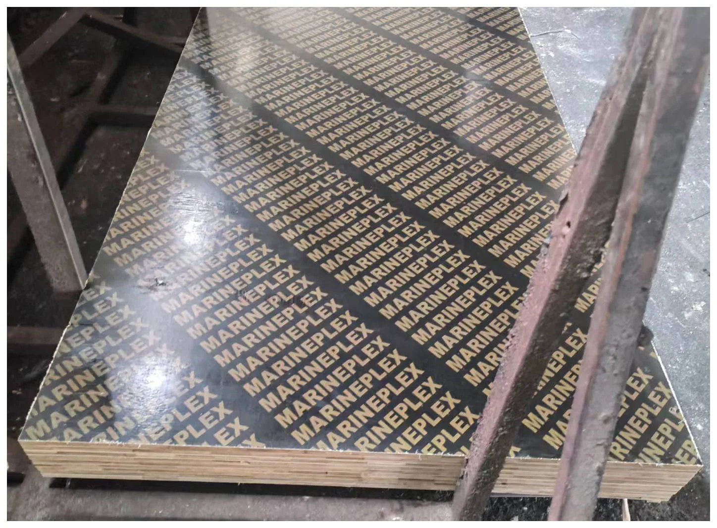 18 mm Plywood Film Faced Plywood Shutting Plywood For Construction  With Competitive Price