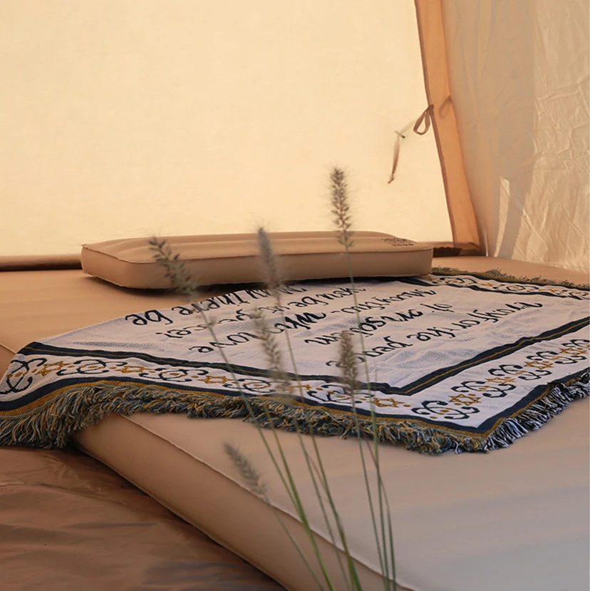 Wholesale Outdoor Sleeping Mat Camping Inflatable Bed Mattress Double Camping Inflating Sleeping Camping Pad For Outdoor Hiking