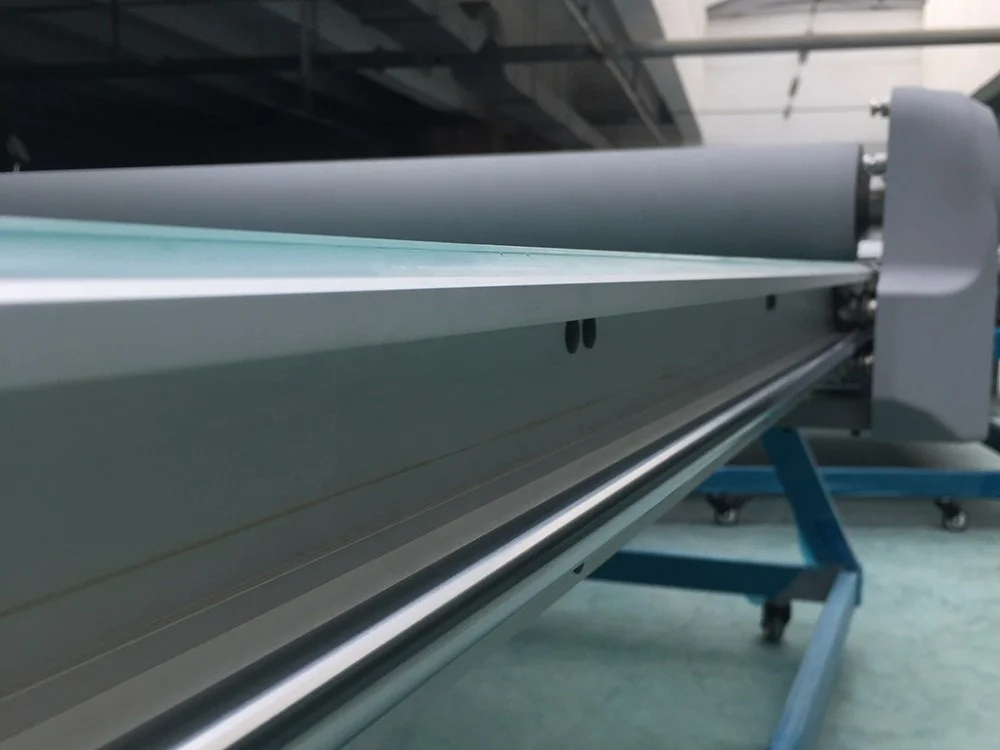 Новое поступление, планшетный ламинатор FY1325