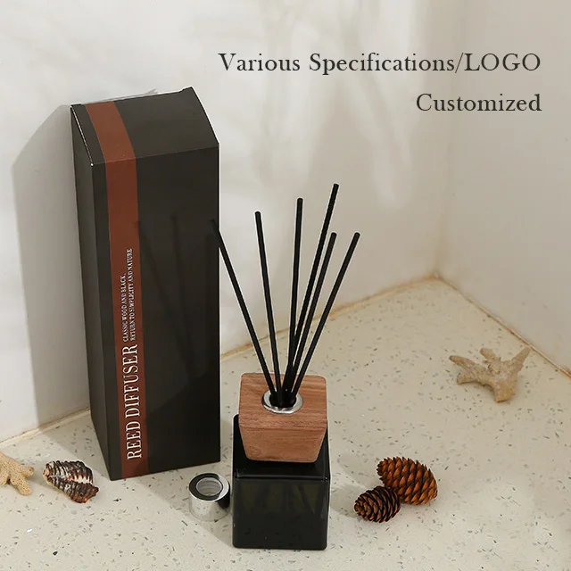 Vietnam Wholesale 100ml Perfume Oil Reed Sticks Empty Glass Diffuser Bottles With Wood Caps