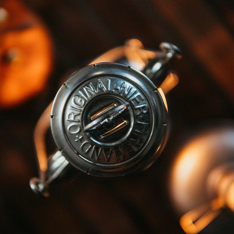 Classic outdoor camping indoor waterproof  decorative wild land kerosene vintage glass metal burning  oil lamp