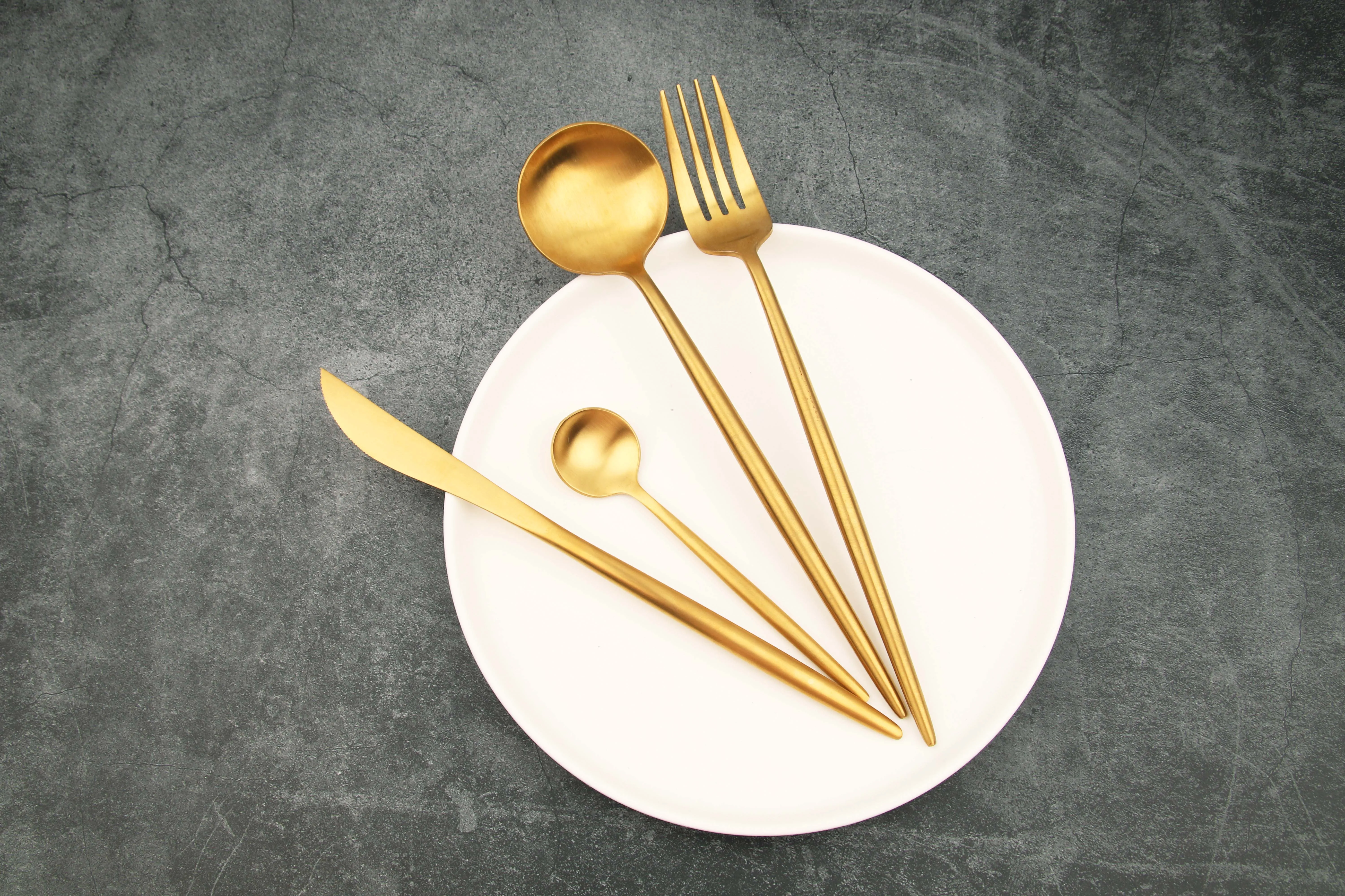High Quality gold plated cutlery sets,18/10 Stainless Steel colored flatware sets