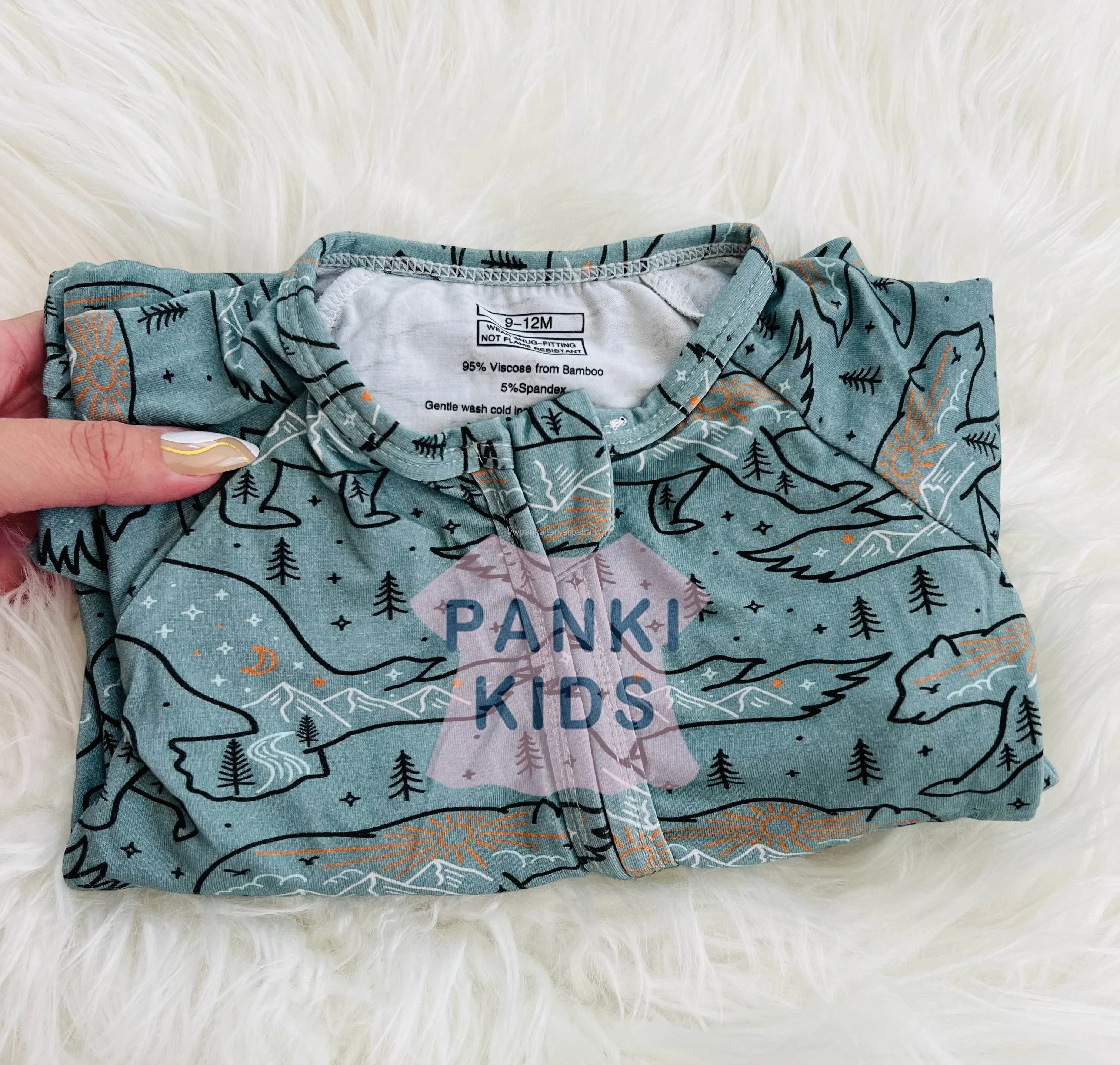 Wholesale Custom Floral Bee Bamboo Viscose Pajamas Baby Footless Romper Infant Boys Girls One Piece Zip Front Jumpsuits Clothes
