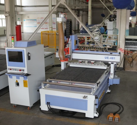 Автоматическая 3d резьба по дереву фрезерный станок вложения вакуум 4x8 atc cnc маршрутизатор для деревянной мебели