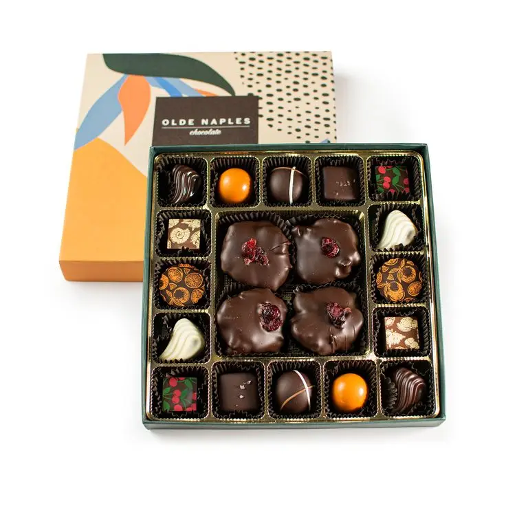 Wholesale Custom Printed Luxury Folding Rigid Paper gift box sweet chocolate candy box with printing paper tray food packaging