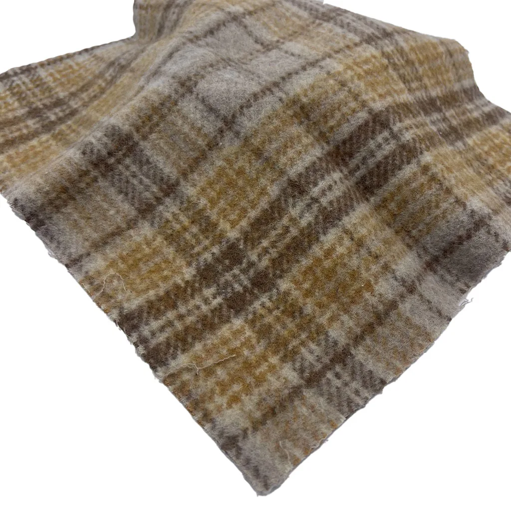 Wholesale Double Face Plush Brush Yellow Brown Wool/Polyester Plaid Woven Fabrics For Clothing ZZH24017