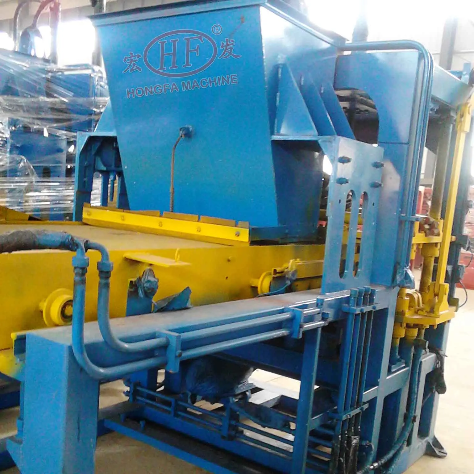HONGFA concrete block machine QT4-15D fully automatic concrete block molding machine solid hollow color block concrete machine
