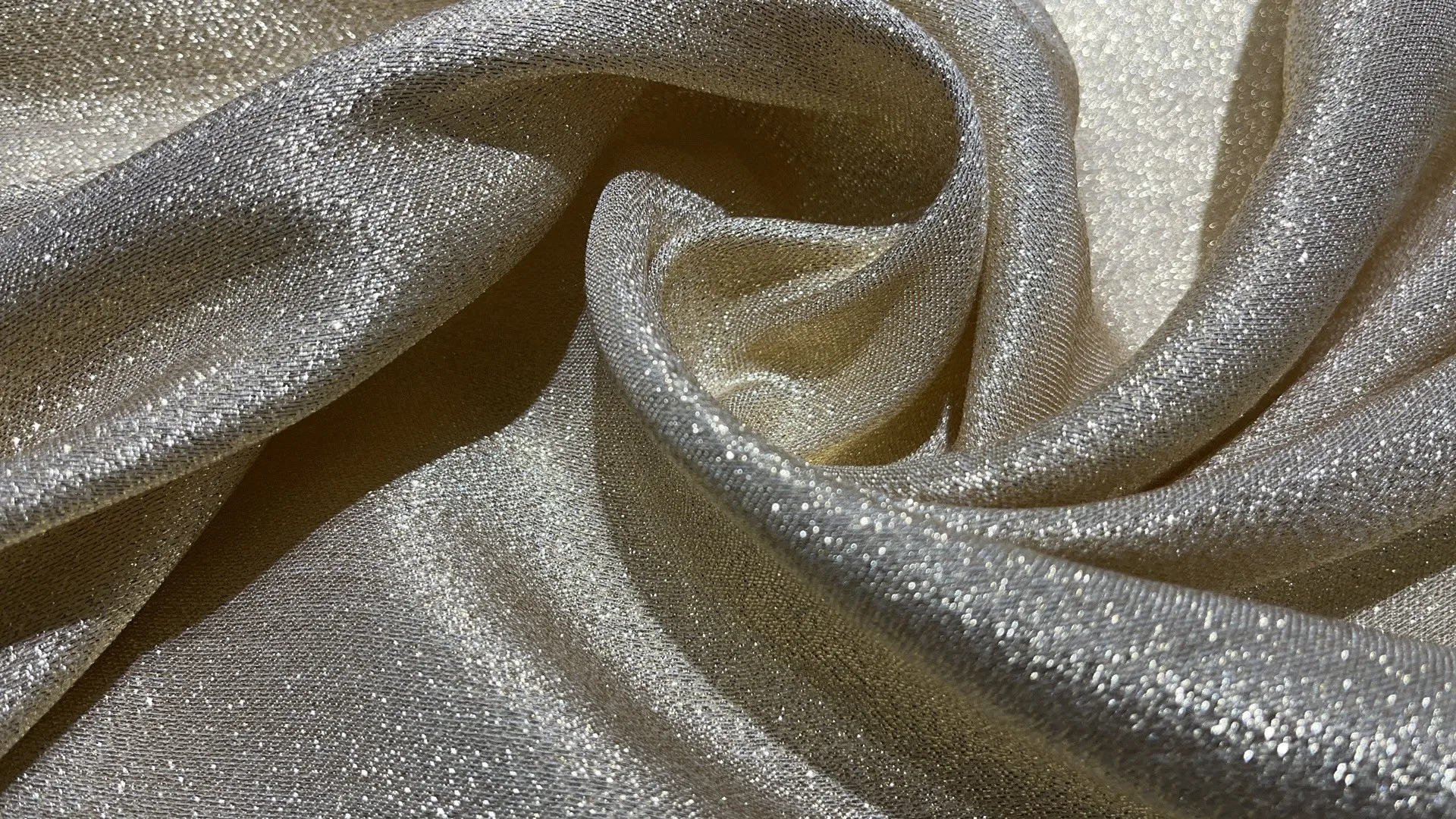 Somali Dirac Hot Sale Metallic Bright Moonlight Lurex Fabric Shiny Lurex  Fabric  Nylon/viscose with metallic Fabric