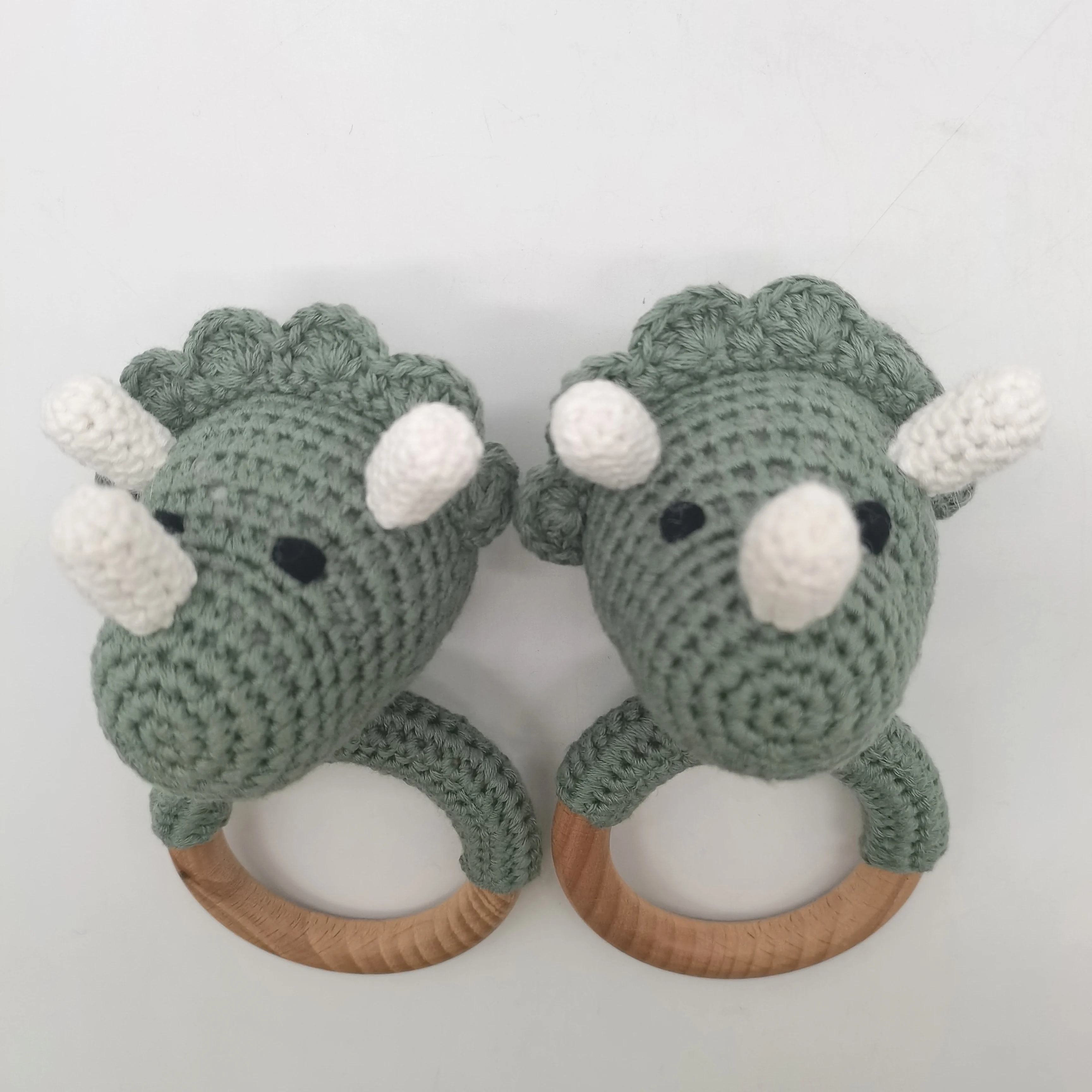 Hot Sale Custom Small Rabbit handmade Crochet  rattle baby toy for Kids Crafts Gift