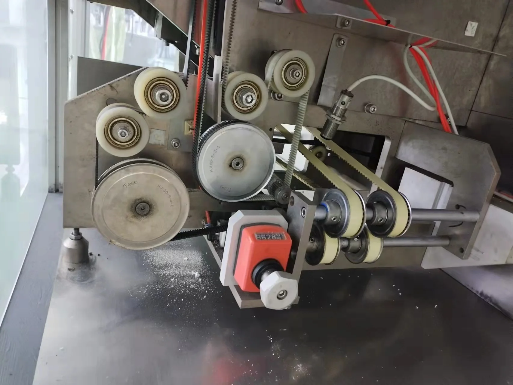 Automatic Cartoon Box Making Machine for Drug Packing Production Line