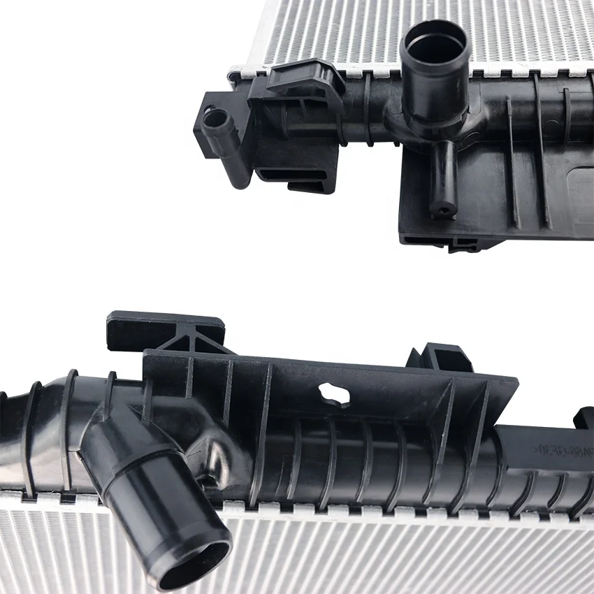 31174 Auto Part OEM EJ7Z8005A EJ7Z8005B EJ7Z8005C Aluminum Brazed Radiator Use for FORD KUGA II (DM2)