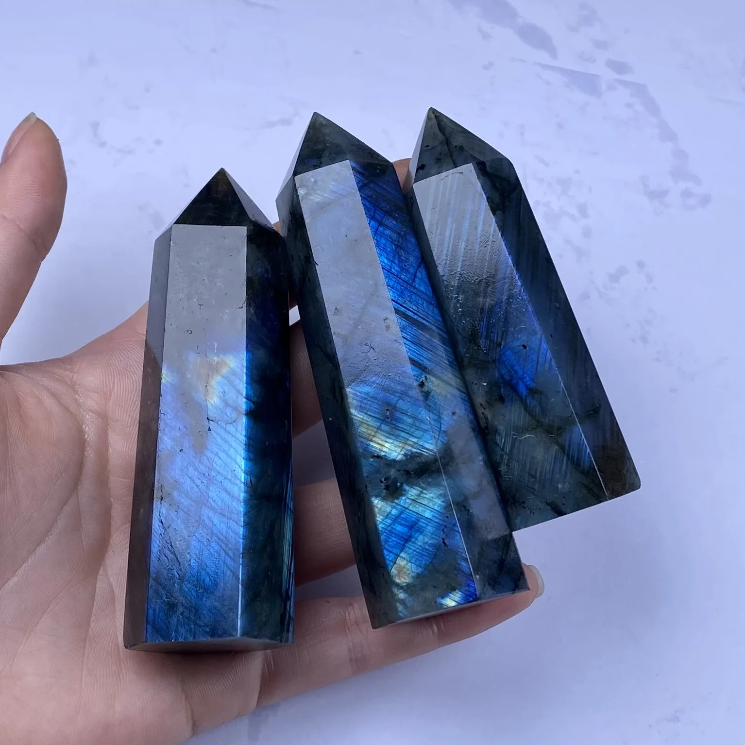 Wholesale Natural Crystal Point Healing Blue Flash Labradorite Crystal Tower For Sale