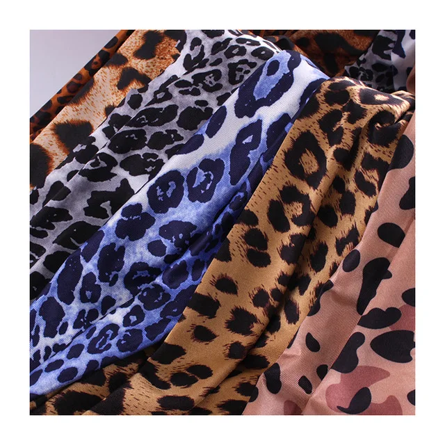 Factory price four way stretch leopard printed polyester spandex fabric for dancer wear