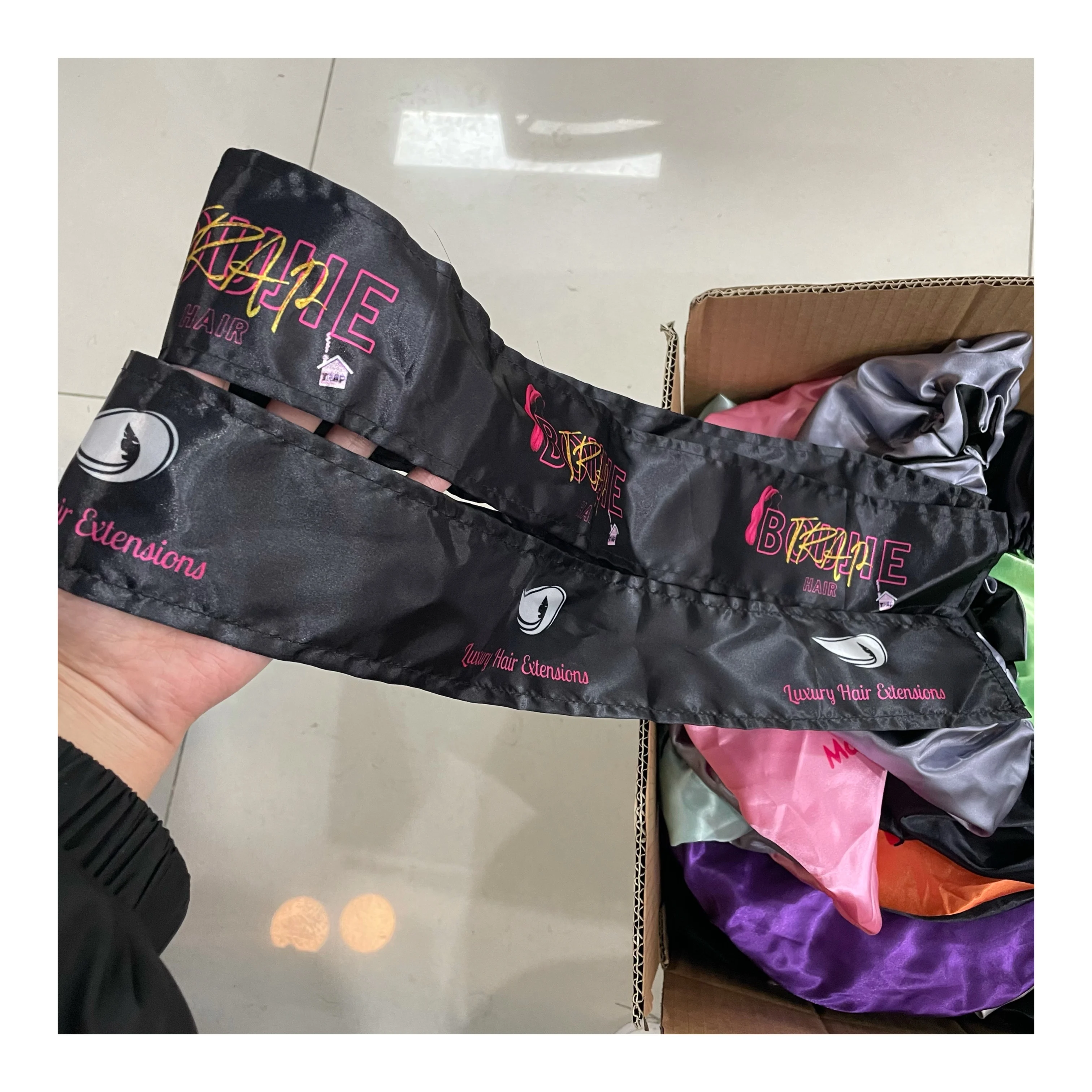 Лидер продаж атласные обертки для волос парики с логотипом на заказ шелковая повязка голову атласная