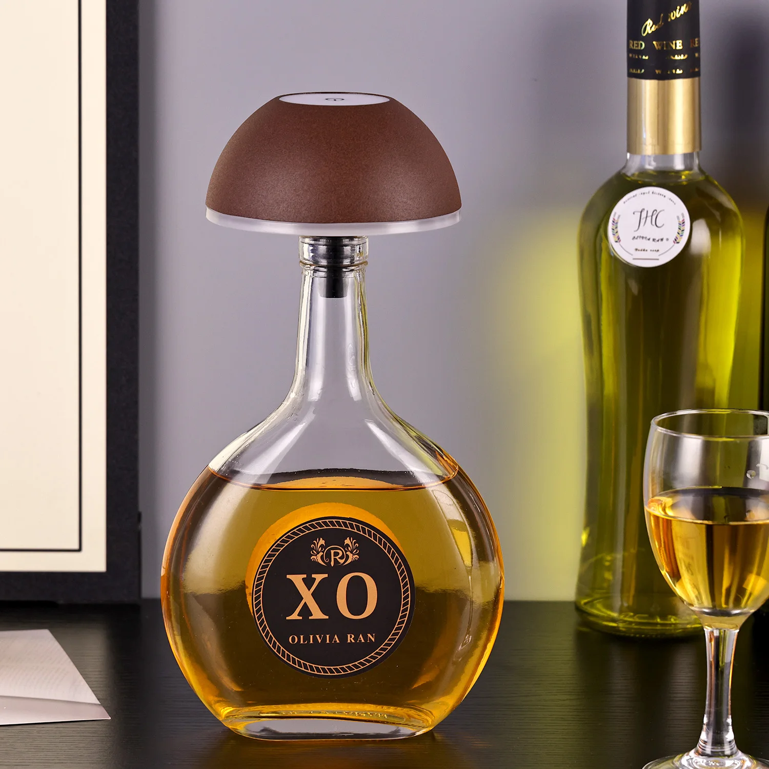 Fancy round Wine Bottle Mall Restaurant Decor Touch Dimmer 3 Light Metal Shade Ornaments LED Desk Lamp With Clear With socket