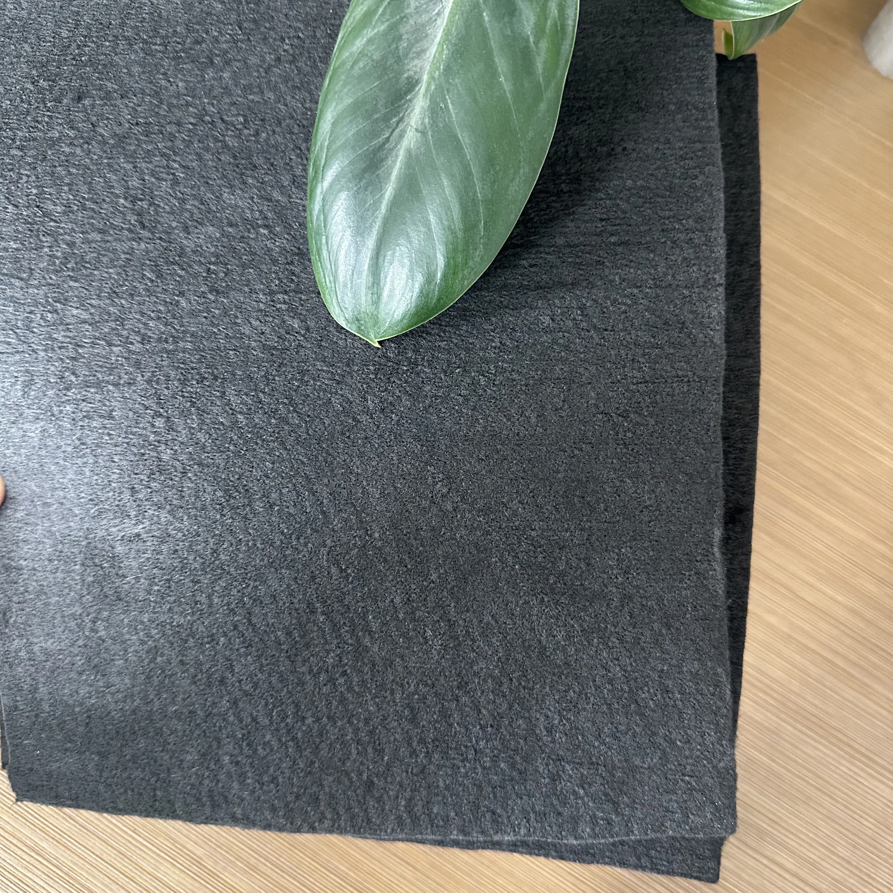 Conductive carbon electrode graphite felt for flow battery electrodes