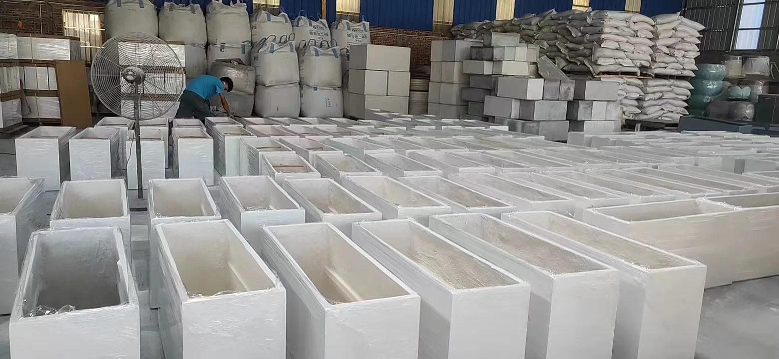 Outdoor High Strength Rectangular Plant box Large Stock Fiberglass Clay Plant Pots with Good Package