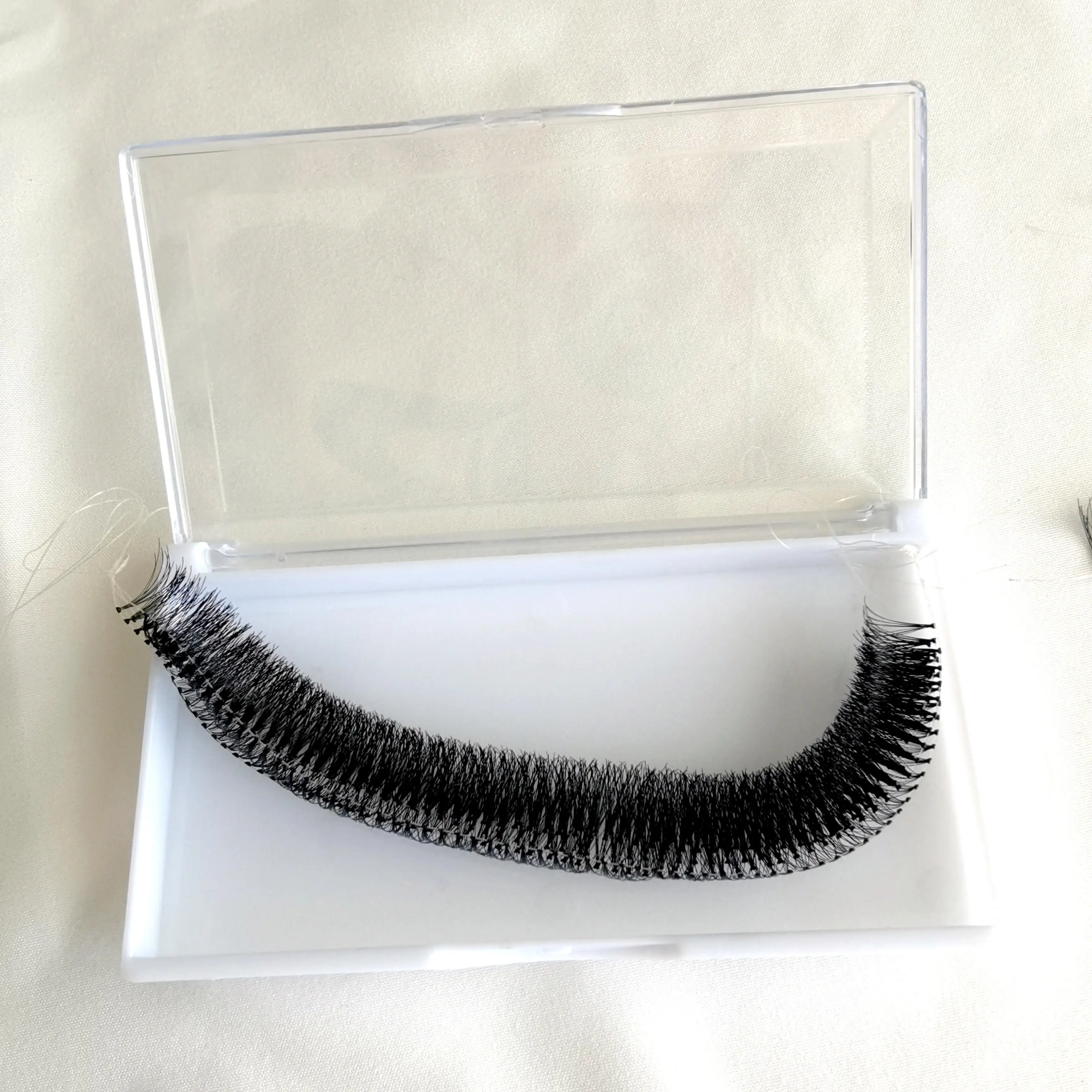 Wholesales White Cotton Thread Plant Lashes False Eyelashes 5P Eyelashes Cluster Of 5D Chicken Claw Hair Eyelashes