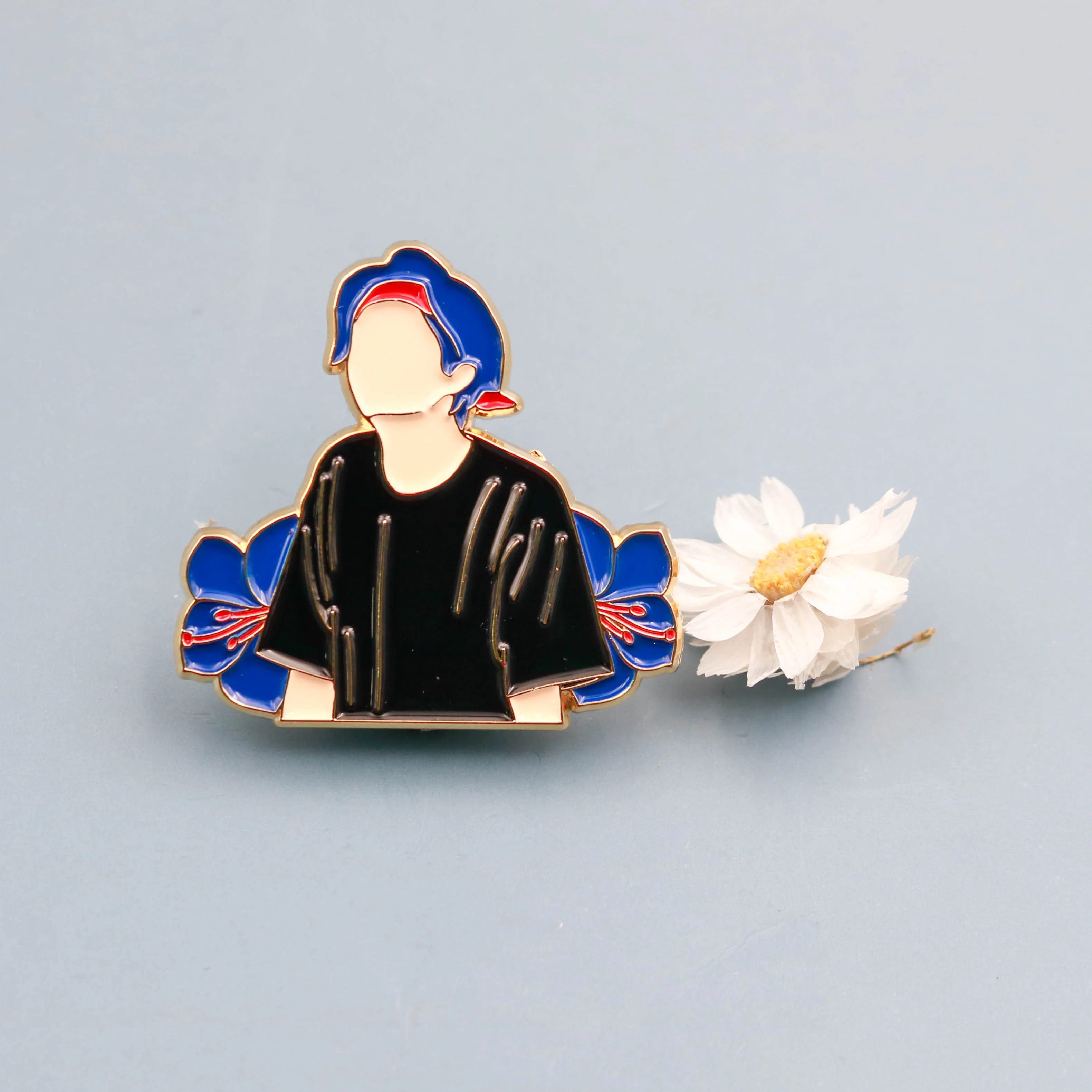 Kunshan Krell Custom Metal Lapel Pin Badge Kpop Custom Hard Enamel Pin