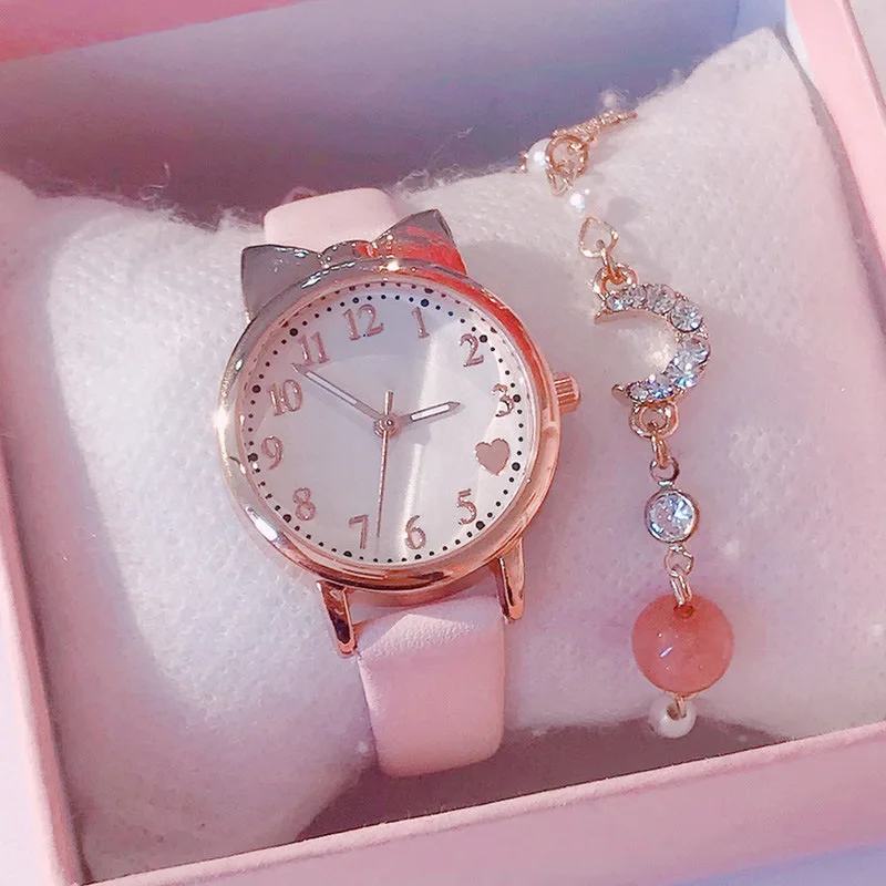 Fashionable exquisite simple trendy versatile retro elegant cat ear dial star and moon bracelet watch set