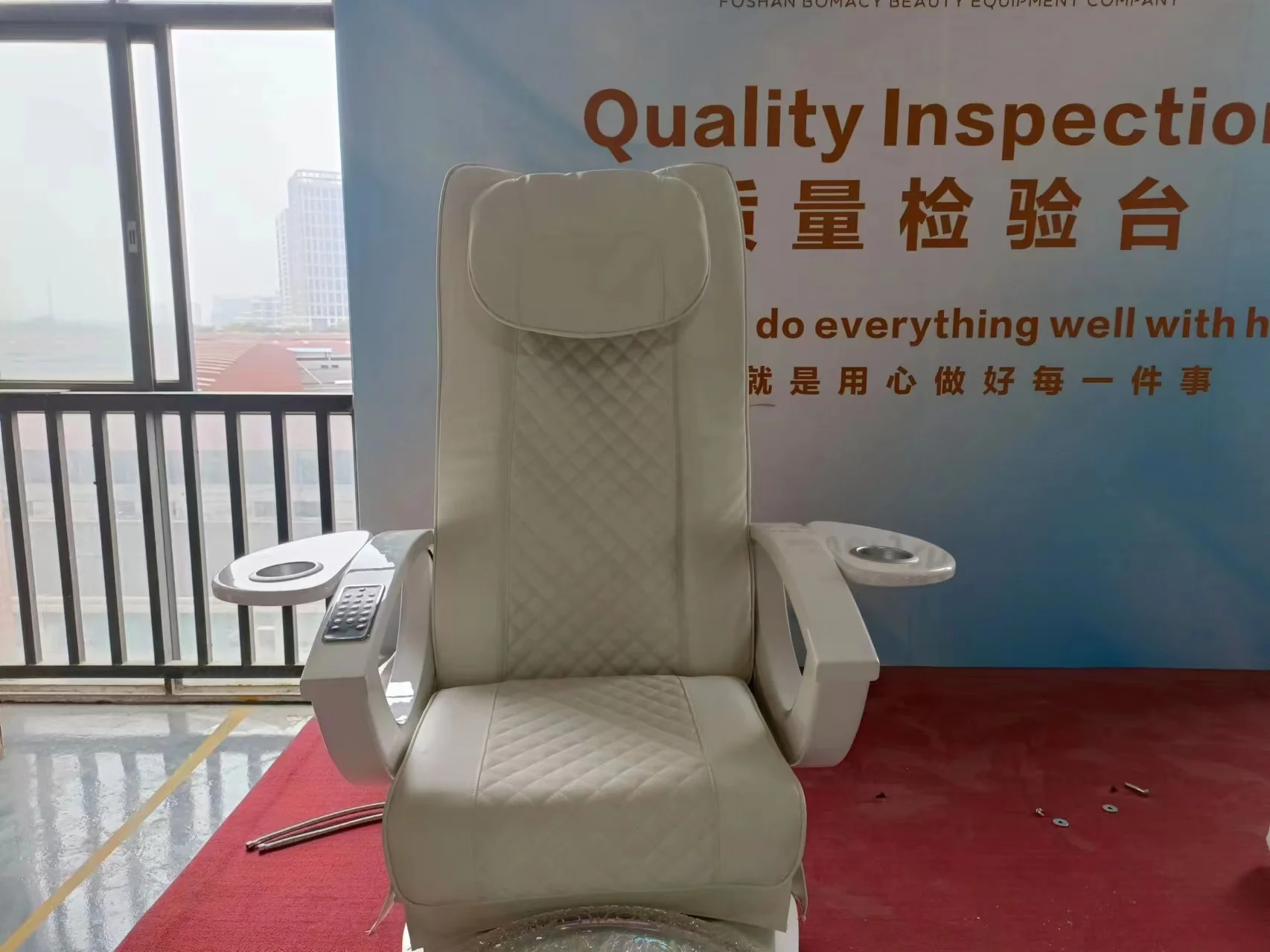 leather cover for  pedicure chairs custom with glass bowl adjustable foot bath simple pedicure chairs no plumbing