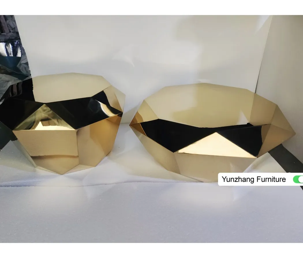 Luxury gold side table living room furniture with tempered glass