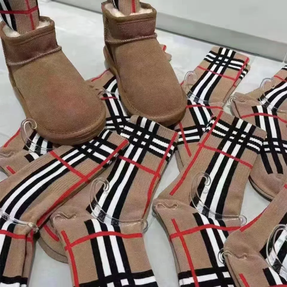 Wholesale Price new luxury fashion designer socks famous brand women glitter thigh high gg socks double g socks in the box