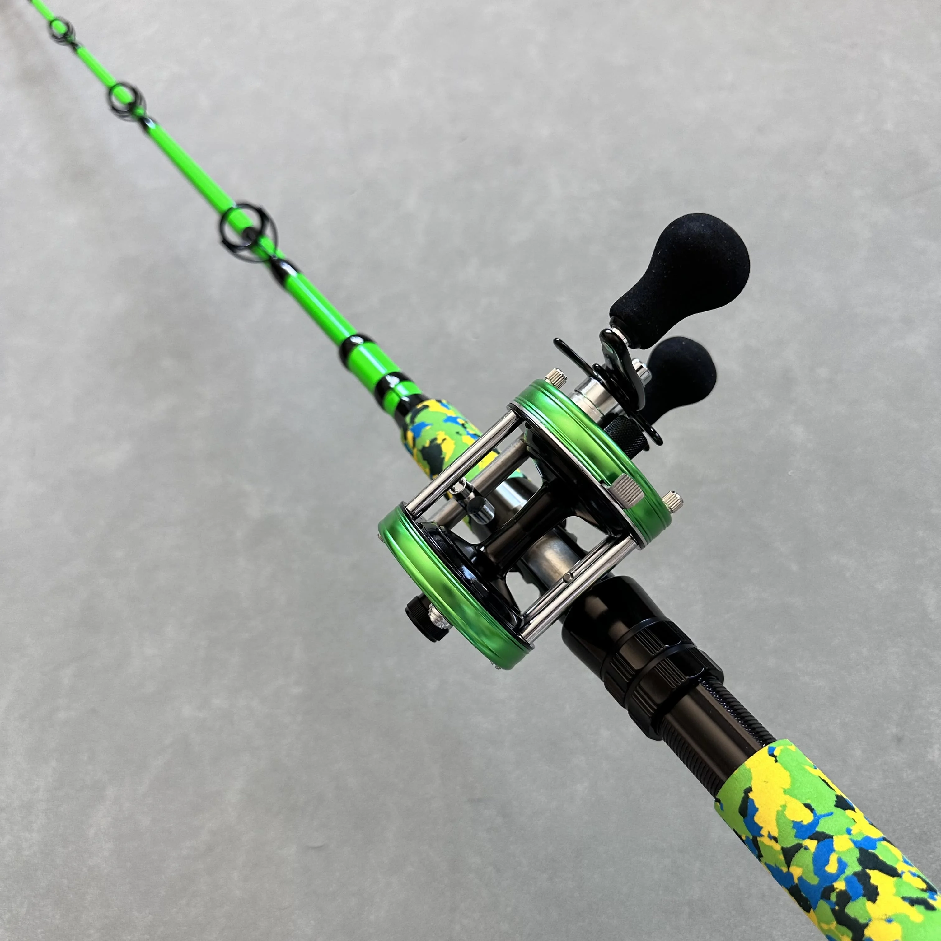 Seehoo hot sale manufacture wholesale 15kg 4+1 ceramic bear 5.3:1 gear ratio big game drum fishing reel